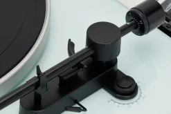 Aiwa Vinylpladespiller med bluetooth og usb