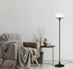 Aneta Lighting Gulvlampe New August