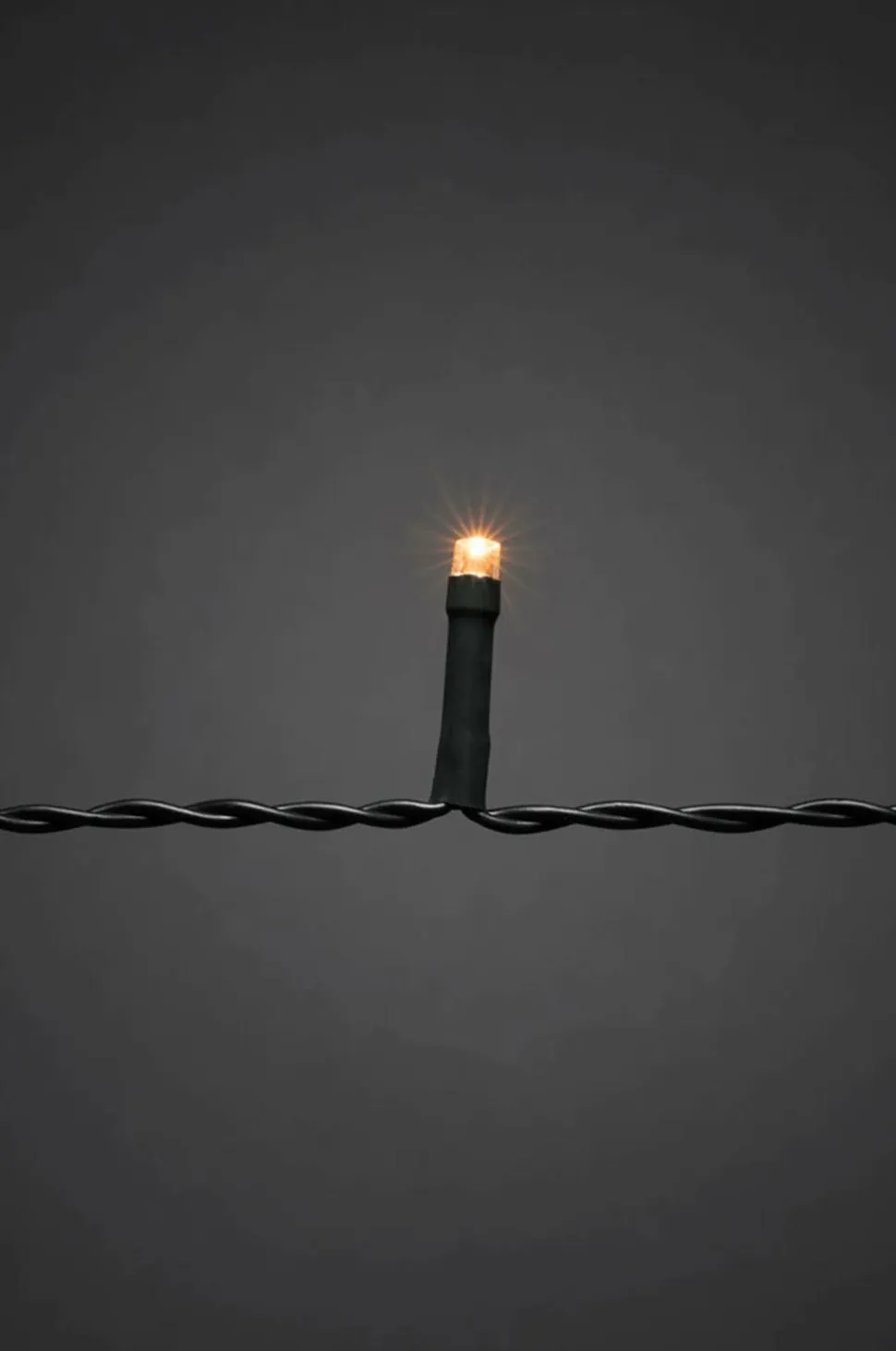 by Benson Lyskæde med 240 små LED-lys, indendørs/udendørs