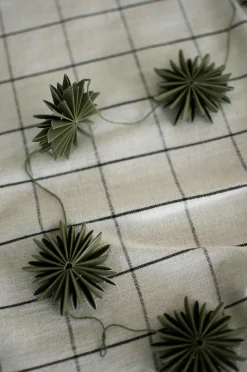 DBKD Garland