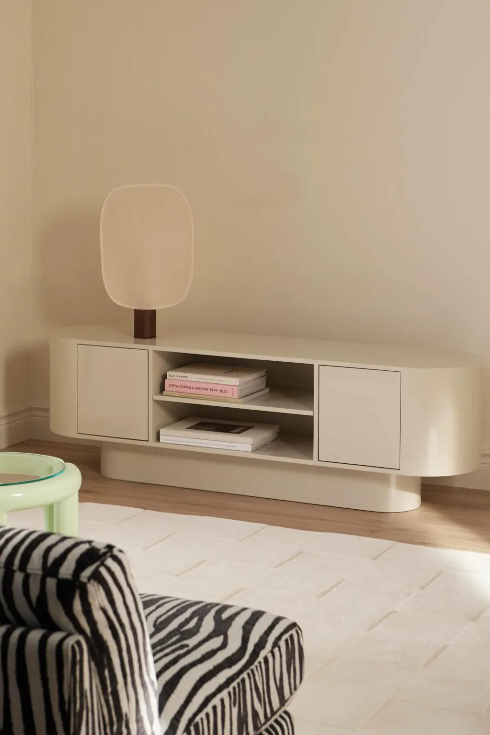 Ellos Tv-bord High Gloss Low