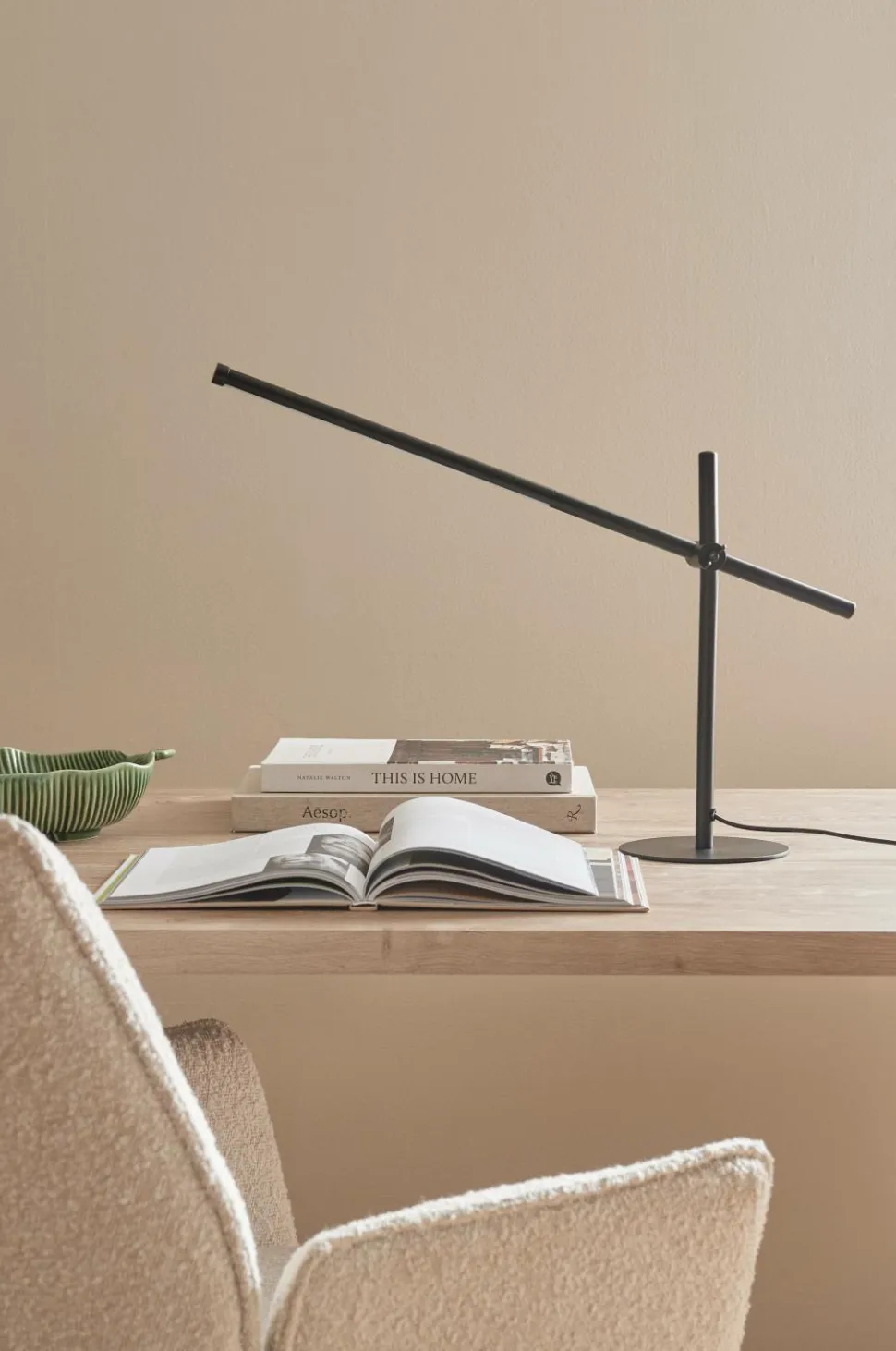 Ellos Home Bordlampe Atom LED