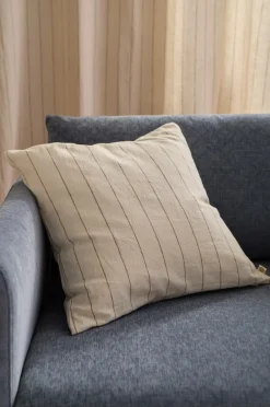 Ellos Home Pudebetræk Elly Thin Stripe i genanvendt halvlinned