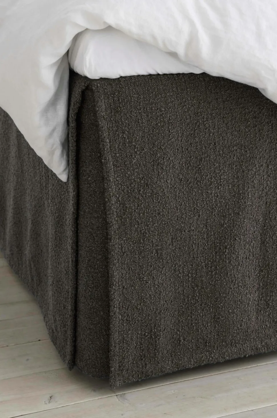 Ellos Home Sengekappe Altro i bouclé, højde 60 cm