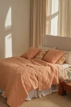 Ellos Home Sengetæppe Elly Quilted i genanvendt halvlinned