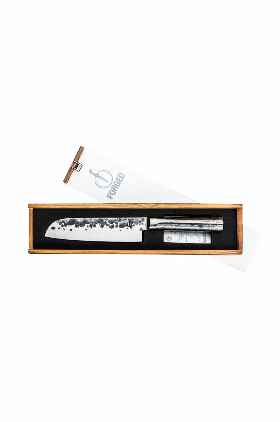 Forged Satoku-kniv