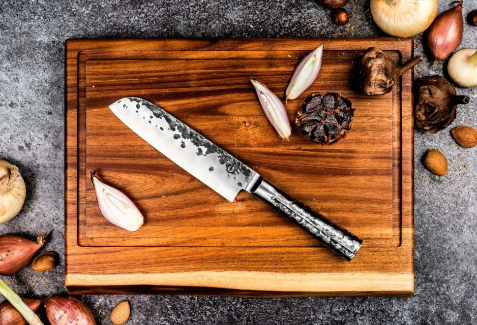 Forged Satoku-kniv
