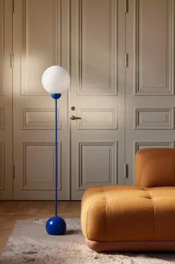 Globen Lighting Gulvlampe Ripley