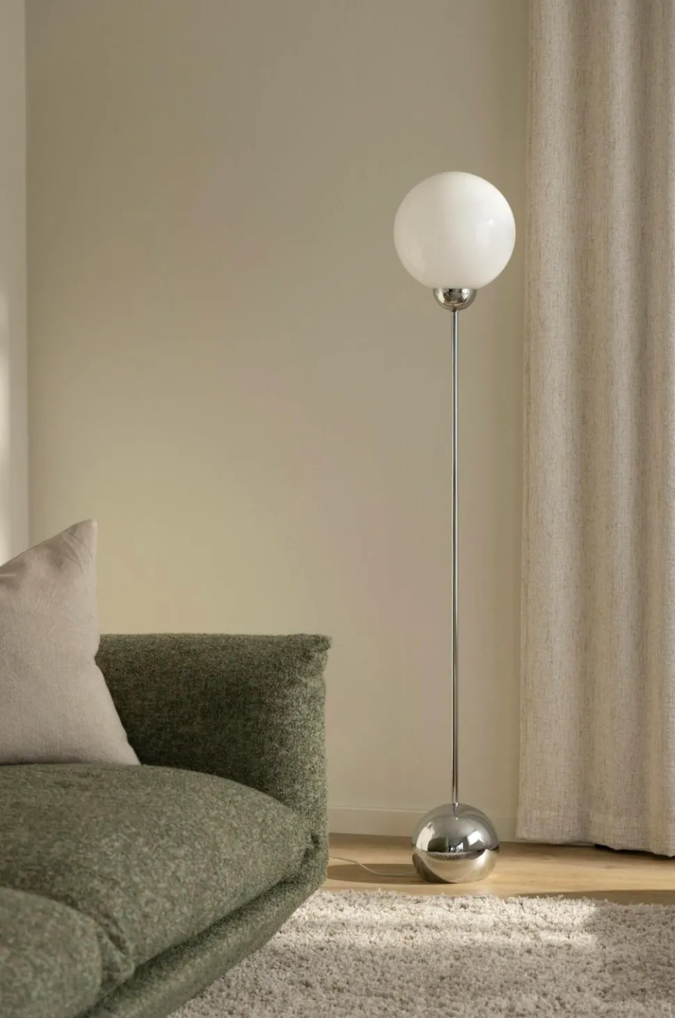 Globen Lighting Gulvlampe Ripley