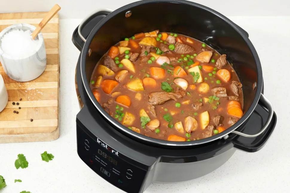 Instant Slow Cooker 7L