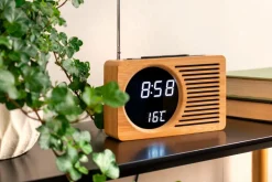 Karlsson Vækkeur Retro Radio Bamboo