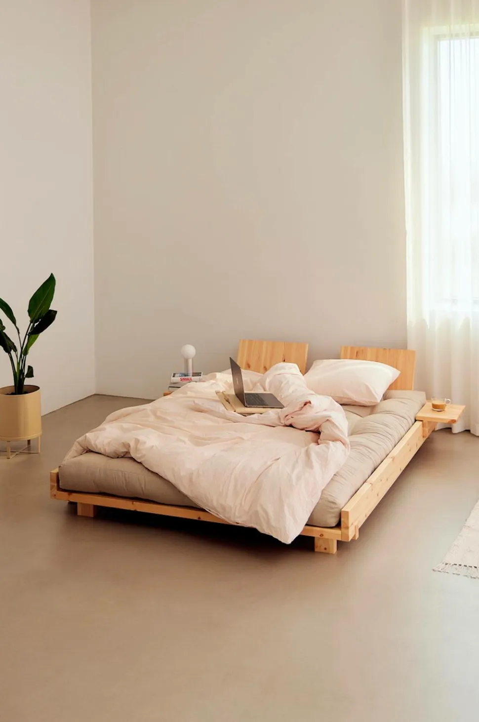Karup Design Social Bed W. 2 Pcs Back Rests And 2 Pcs Side Tables