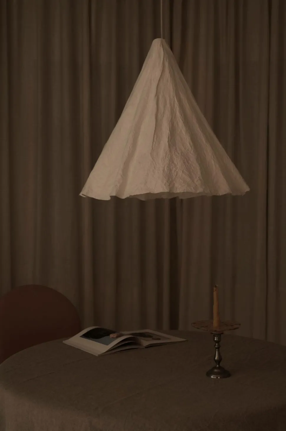 Mimou Loftlampe Wrinkle i håndlavet papir