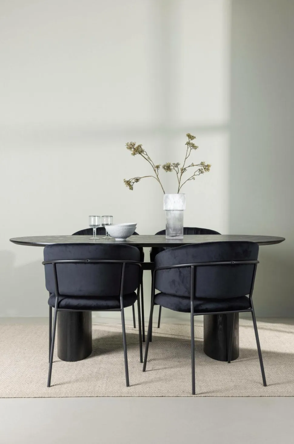 Venture Home Spisegruppe Isolde med 4 stole Selma
