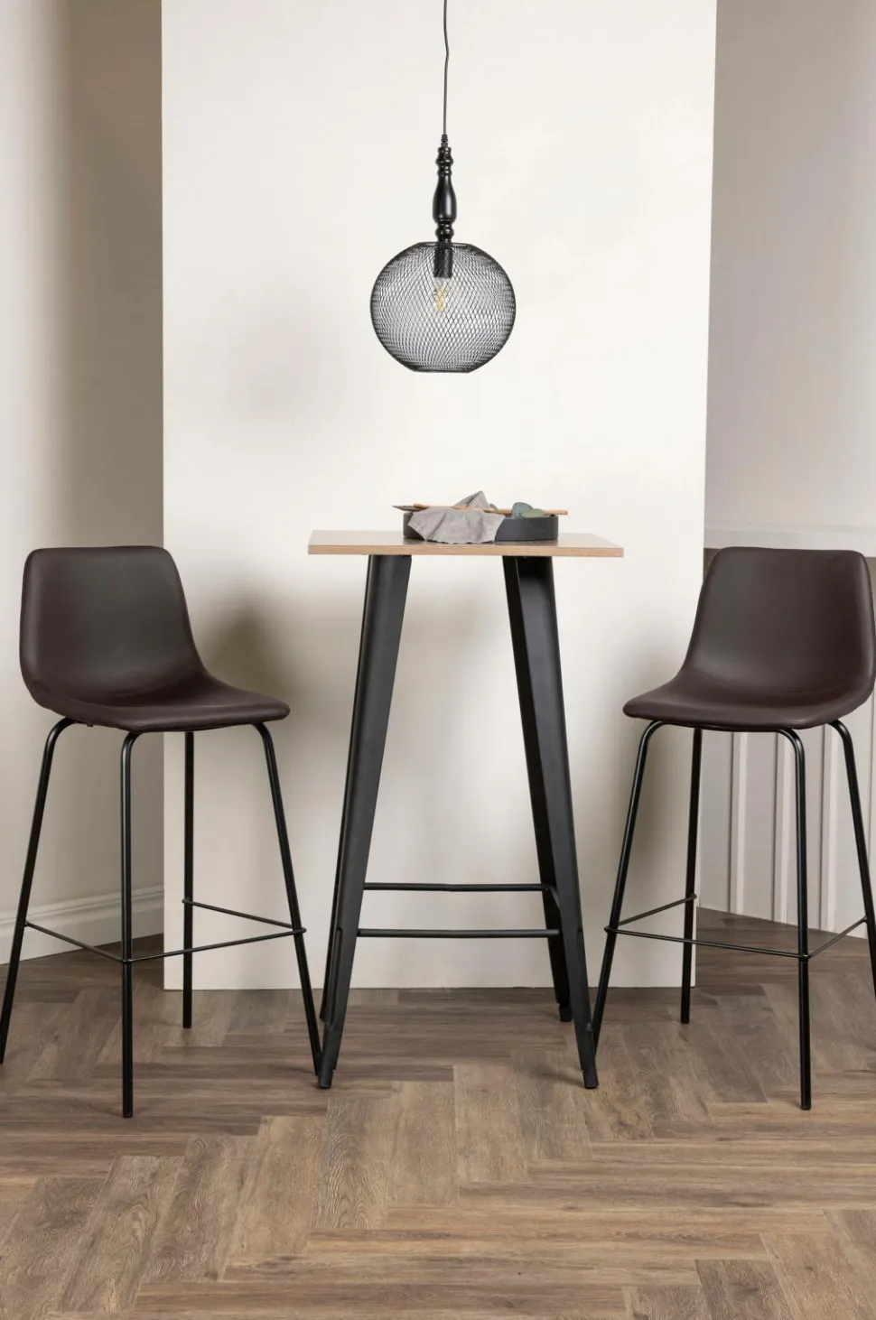 Venture Home Spisegruppe Tempe med 2 stole Alexi