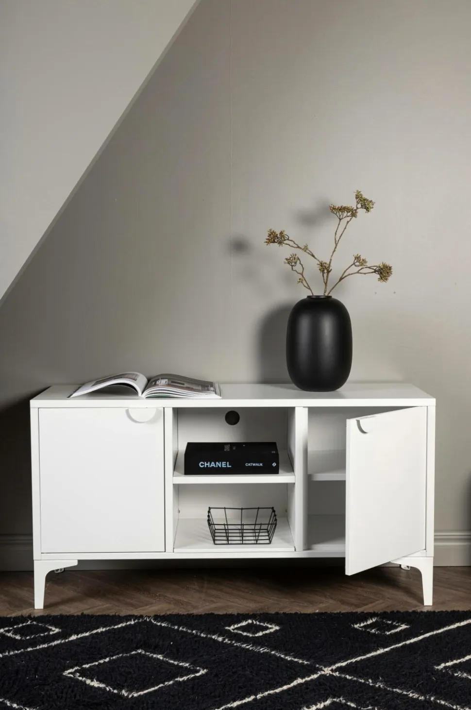 Venture Home TV-bænk Piring
