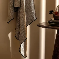 WOOOD Plaid Unique