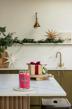 Yankee Candle Signature Sparkling Cinnamon